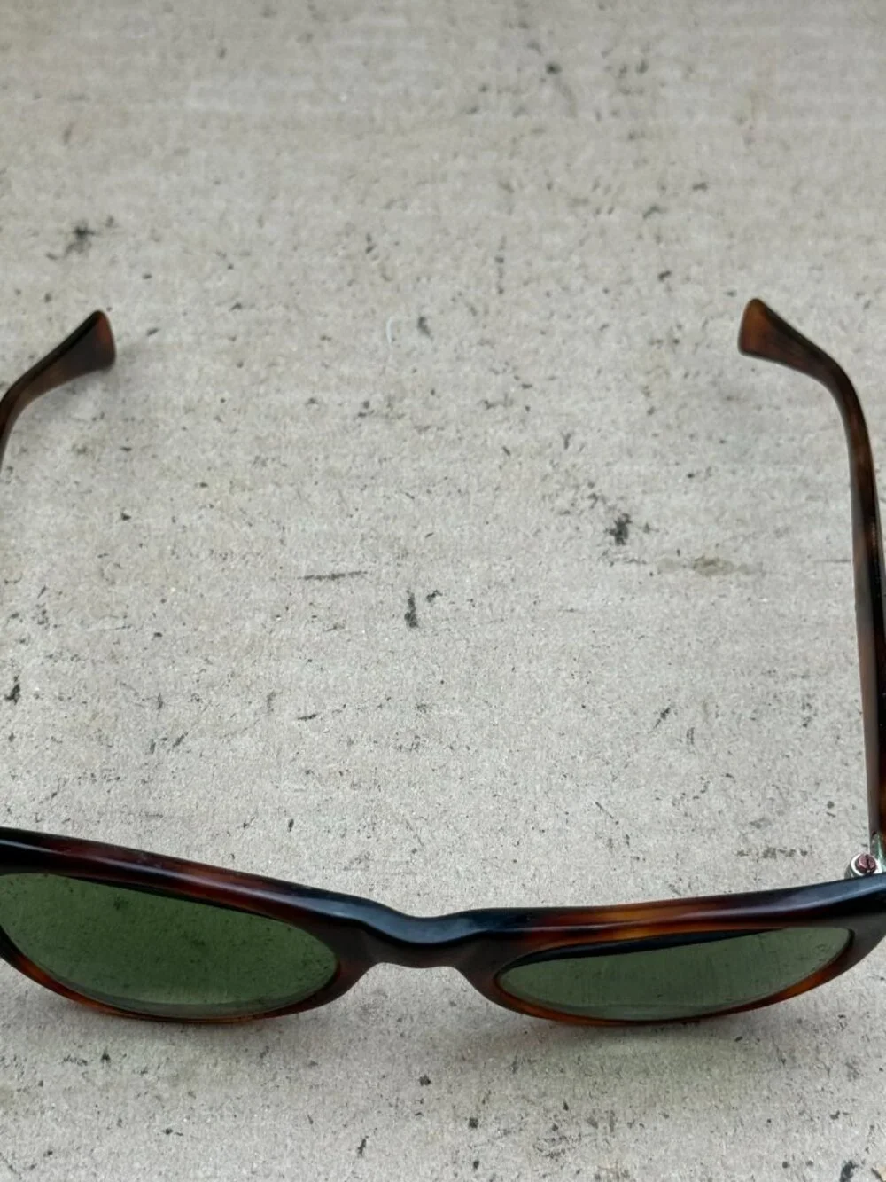 Women's Tortoise Shell Cat Eye Sunglasses Frame Only Scratched